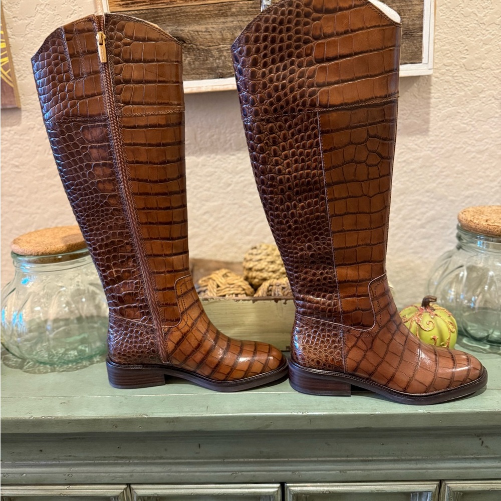 Vince Camuto Women’s Alfella4 Brown Over the Knee Boots with Exotic Texture